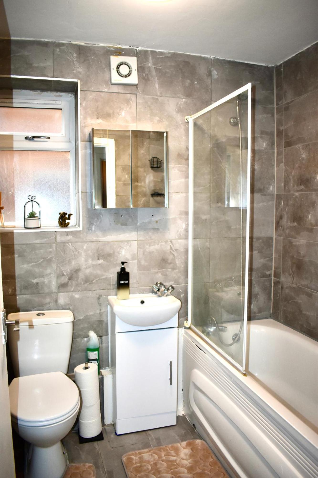 Luxury 2 Bedroom Apartment, Parking, Few Minutes Walk From Wembley Stadium Londres Exterior foto